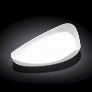 Wilmax (Англия) Блюдо треугольное 255*140 мм. Wilmax /1/6/36/