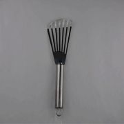 Нерж (Китай) Лопатка 25 см. изогнутая раб. часть 13*6,5 см. нерж., перфорир. /1/144/